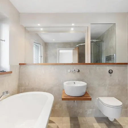 Homestay La Maison Deceyrat Beaumont (Puy-de-Dome)